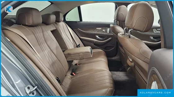 MERCEDES E-CLASS E300 4MATIC EXCLUSIVE