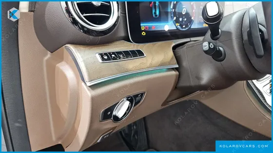 MERCEDES E-CLASS E300 4MATIC EXCLUSIVE