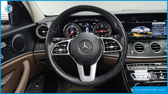MERCEDES E-CLASS E220D AVANTGARDE