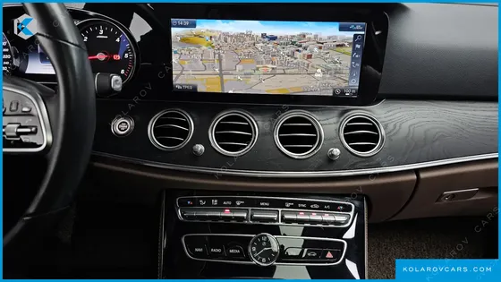 MERCEDES E-CLASS E220D AVANTGARDE