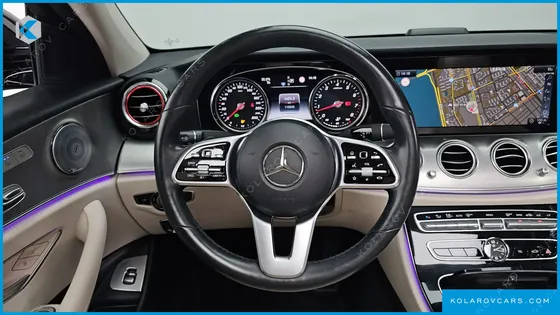 MERCEDES E-CLASS E300 AVANTGARDE
