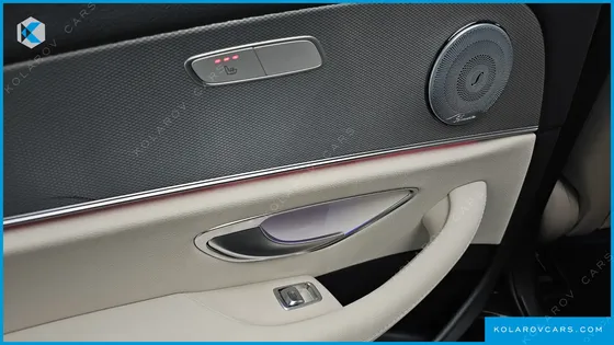 MERCEDES E-CLASS E300 AVANTGARDE