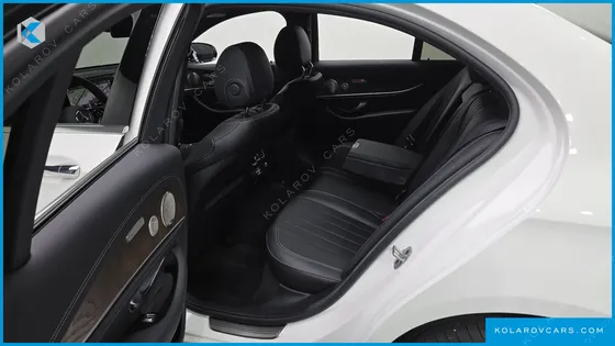 MERCEDES E-CLASS E300E 4MATIC EXCLUSIVE