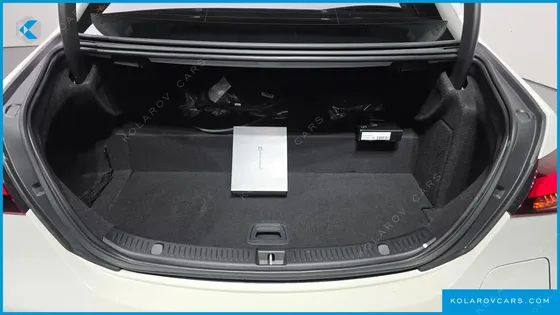 MERCEDES E-CLASS E300E 4MATIC EXCLUSIVE