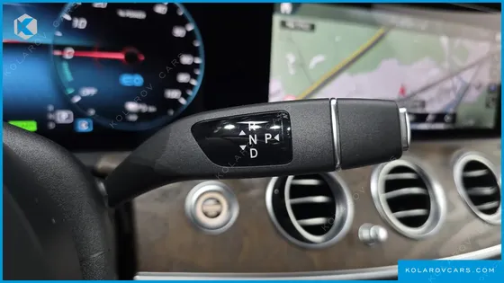 MERCEDES E-CLASS E300E 4MATIC EXCLUSIVE