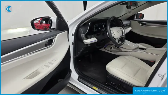 HYUNDAI GRANDEUR LE BLANC