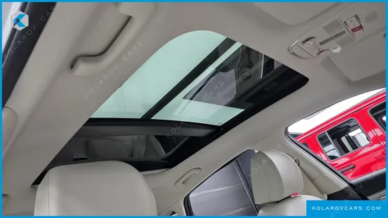 HYUNDAI GRANDEUR LE BLANC