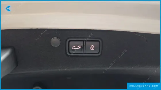 HYUNDAI GRANDEUR LE BLANC