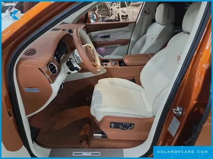 BENTLEY BENTAYGA 4.0 V8 AZURE
