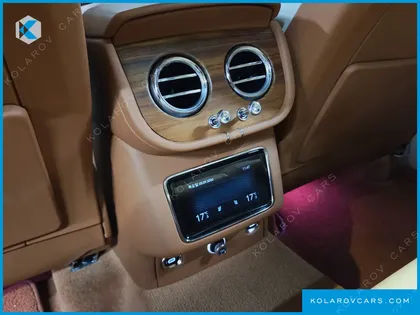 BENTLEY BENTAYGA 4.0 V8 AZURE
