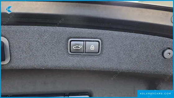 GENESIS G90 3.8 AWD