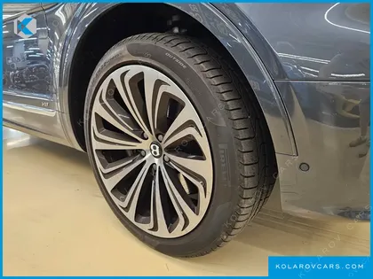BENTLEY BENTAYGA 4.0 V8