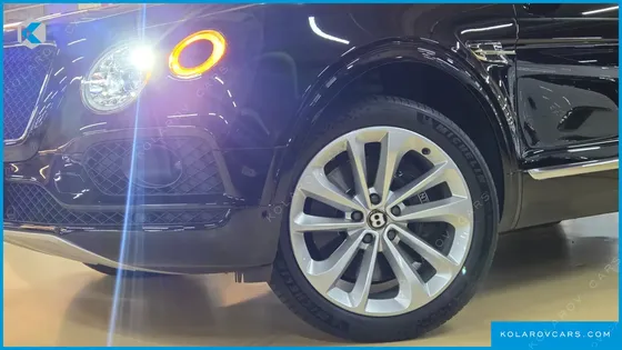 BENTLEY BENTAYGA 4.0 V8