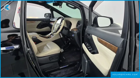 TOYOTA ALPHARD 2.4 4WD