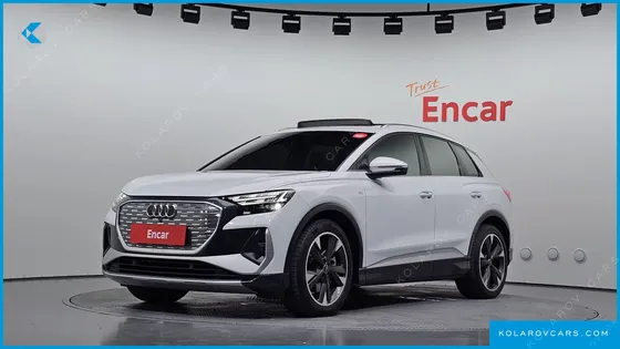 AUDI Q4 E-TRON 40 PREMIUM