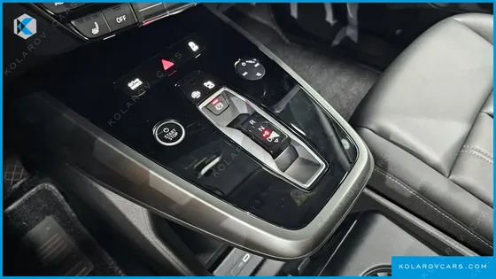 AUDI Q4 E-TRON 40 PREMIUM