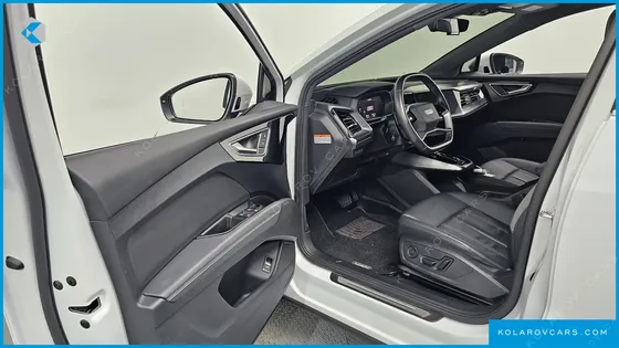 AUDI Q4 E-TRON 40 PREMIUM