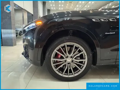 MASERATI LEVANTE 3.0 AWD GRANSPORT