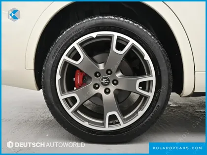 MASERATI LEVANTE 3.0 AWD MODENA