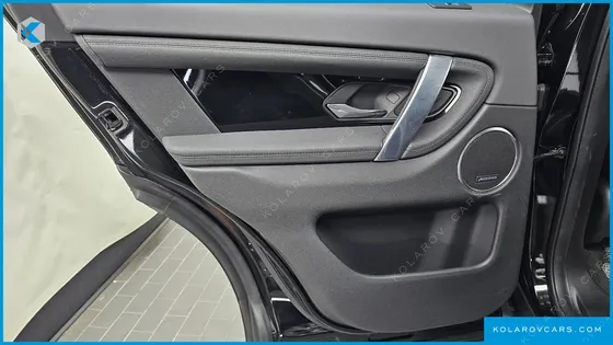 LAND ROVER DISCOVERY SPORT P250 SE