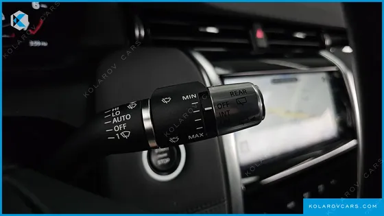 LAND ROVER DISCOVERY SPORT P250 SE