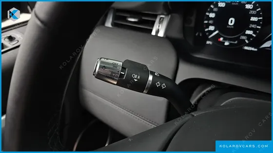 LAND ROVER DISCOVERY SPORT P250 SE