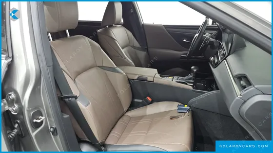 LEXUS ES EXECUTIVE