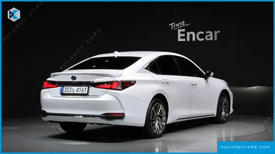 LEXUS ES EXECUTIVE