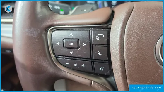 LEXUS ES LUXURY PLUS