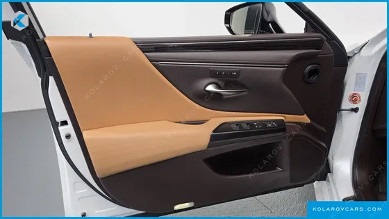 LEXUS ES LUXURY PLUS