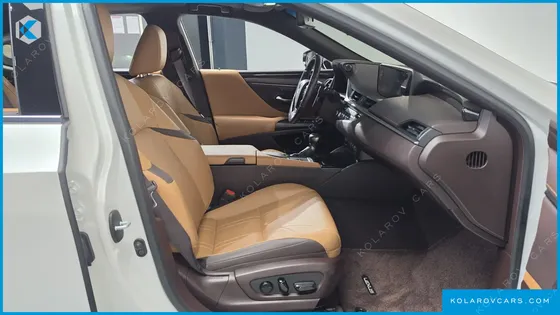 LEXUS ES LUXURY PLUS