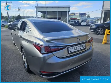 LEXUS ES EXECUTIVE