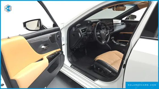 LEXUS ES EXECUTIVE