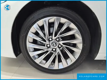 LEXUS ES LUXURY PLUS