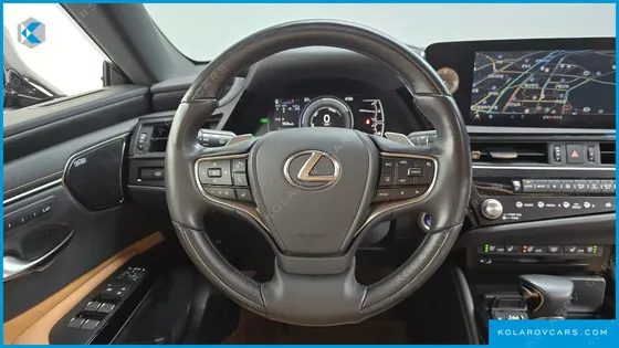 LEXUS ES EXECUTIVE