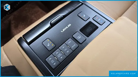 LEXUS ES EXECUTIVE