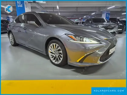 LEXUS ES EXECUTIVE