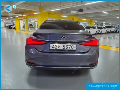 LEXUS ES EXECUTIVE