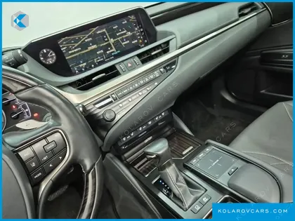 LEXUS ES EXECUTIVE