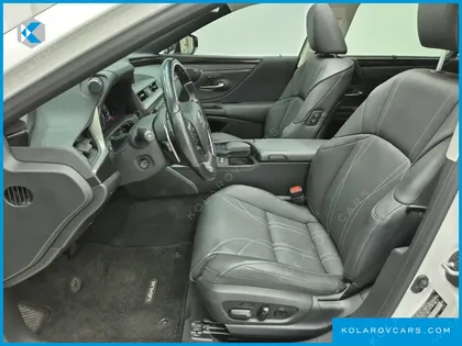 LEXUS ES EXECUTIVE