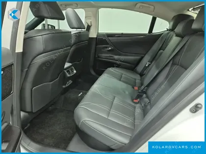 LEXUS ES EXECUTIVE