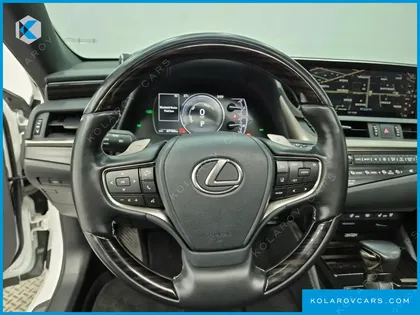 LEXUS ES EXECUTIVE