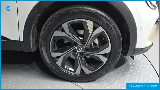 RENAULT KOREA XM3 1.6 E-TECH INSPIRE