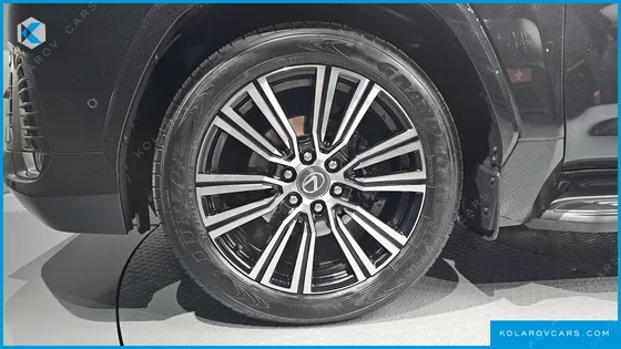 LEXUS LX 700H LUXURY