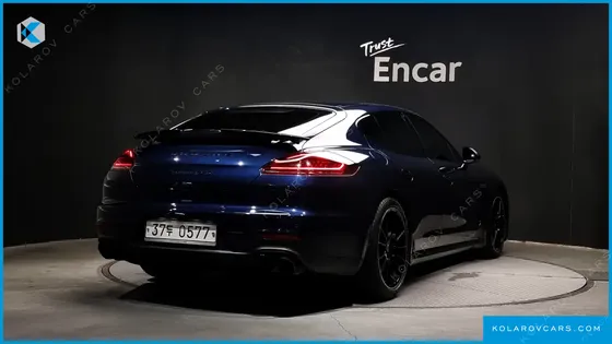 PORSCHE PANAMERA 4.8 GTS