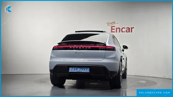 PORSCHE MACAN 4S