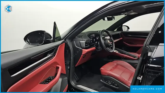 PORSCHE MACAN BASE 4