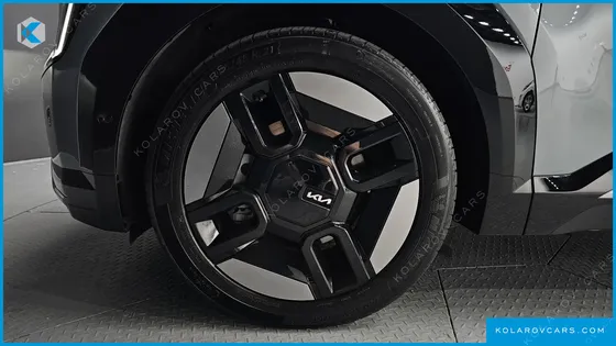 KIA EV9 LONG RANGE 4WD