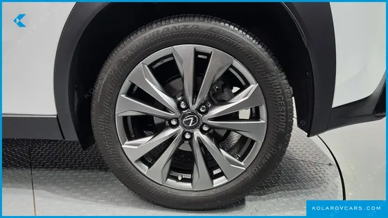 LEXUS UX 2.0 F-SPORT 2WD