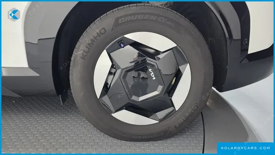 KIA EV9 LONG RANGE 2WD
